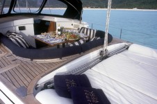 Yacht CAMPAI -  Cockpit